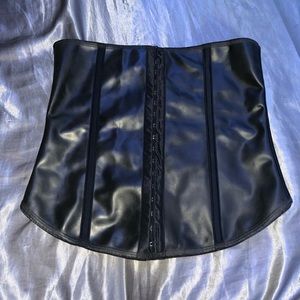 Leonisa Shapewear Top